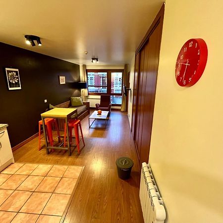 Апарт готель Lotila Flats Cuirgu Фелекоса Екстер'єр фото